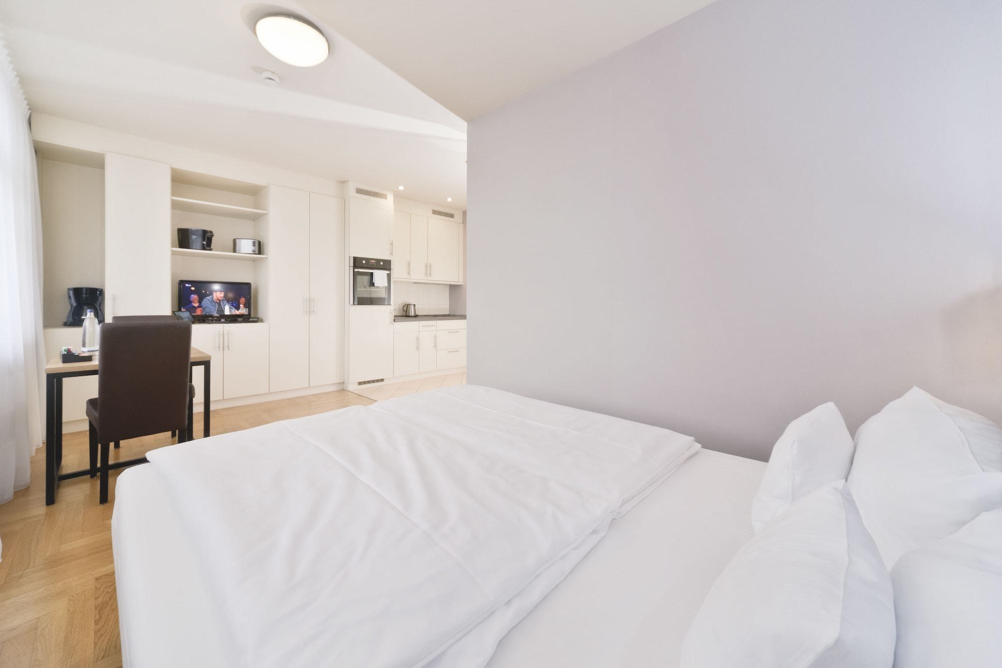 Amc Bundesallee Apartament