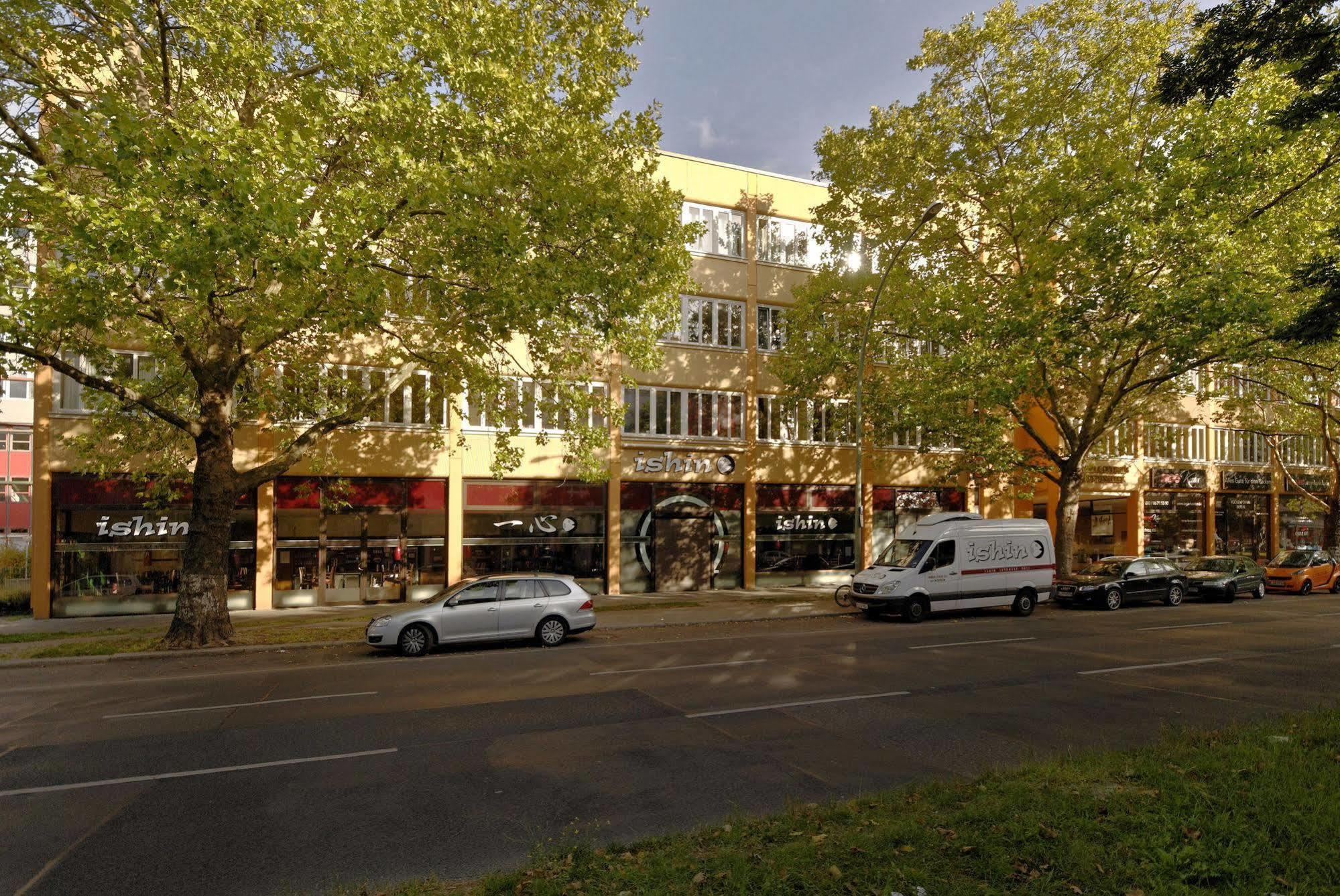 Amc Bundesallee Apartament
