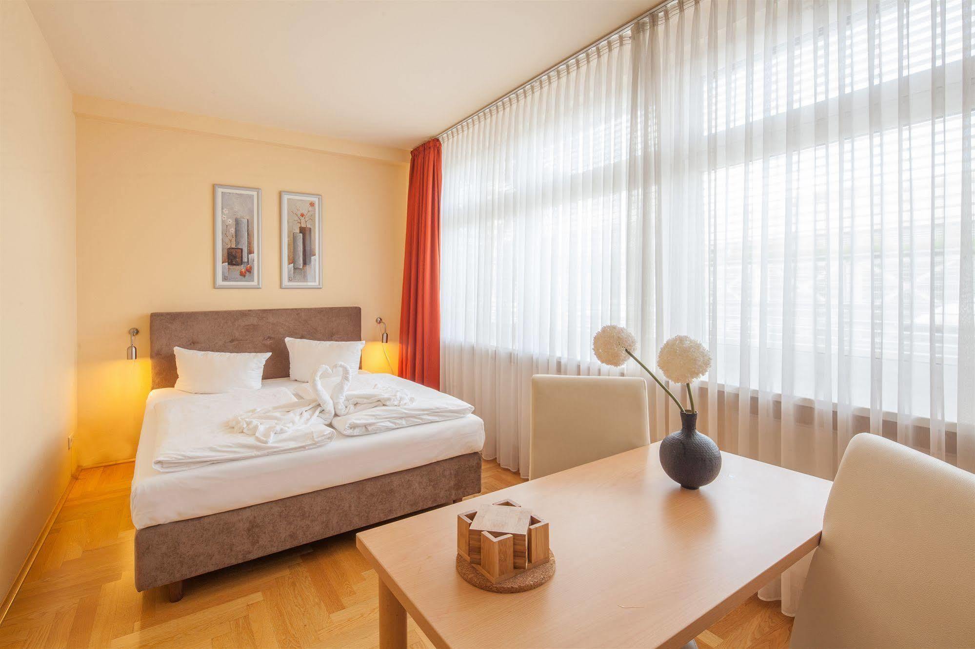 Apartament Youth Apartments - Ku'Damm *